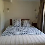 Chez Karine Et Julien דירה